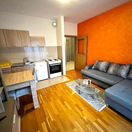 Naki Apartments Podgorica Luaran gambar