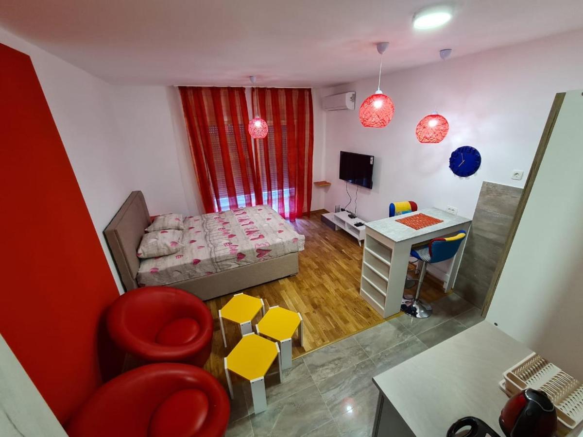 Naki Apartments Podgorica Luaran gambar