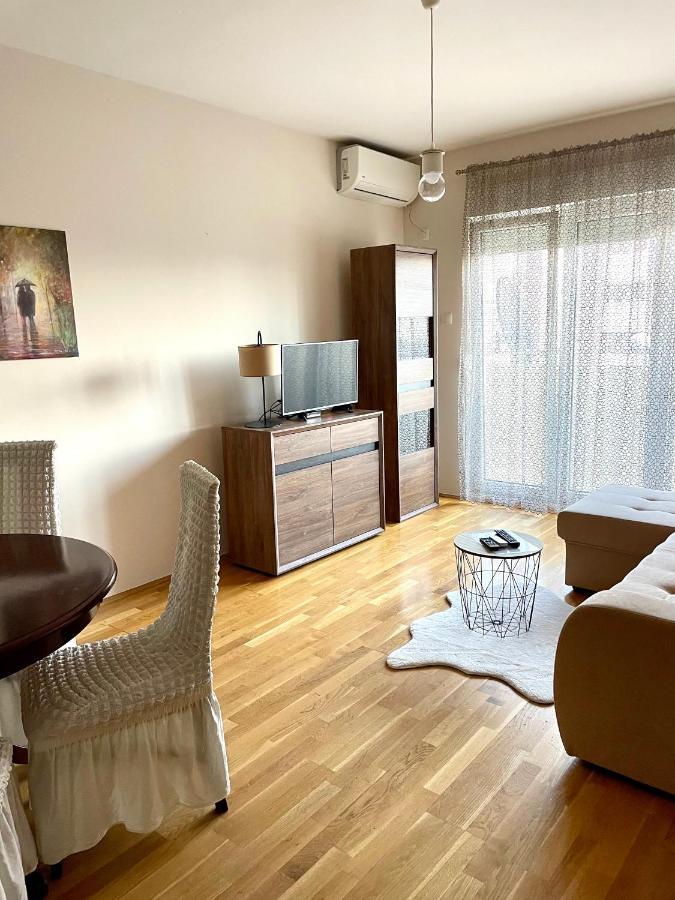Naki Apartments Podgorica Luaran gambar