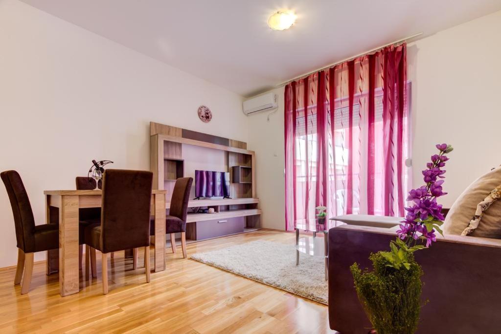 Naki Apartments Podgorica Luaran gambar